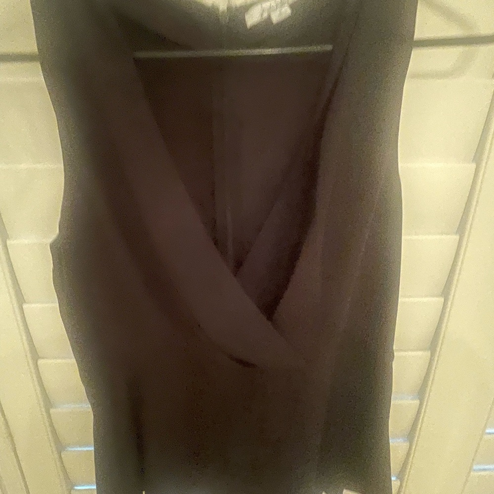 Nicole Miller Black Sleeveless Blouse